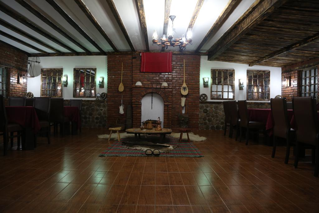 Hotel Antika Prizren Ngoại thất bức ảnh